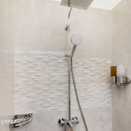 Downtown Deluxe Apartament