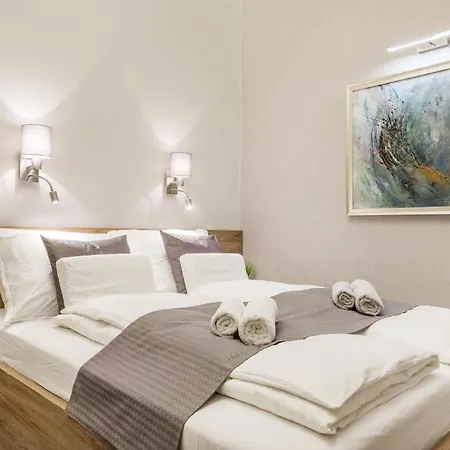 Appartement Downtown Deluxe *